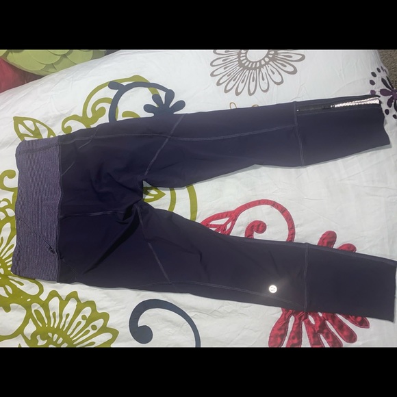 Lululemon Rebel Runners - Picture 4 of 6